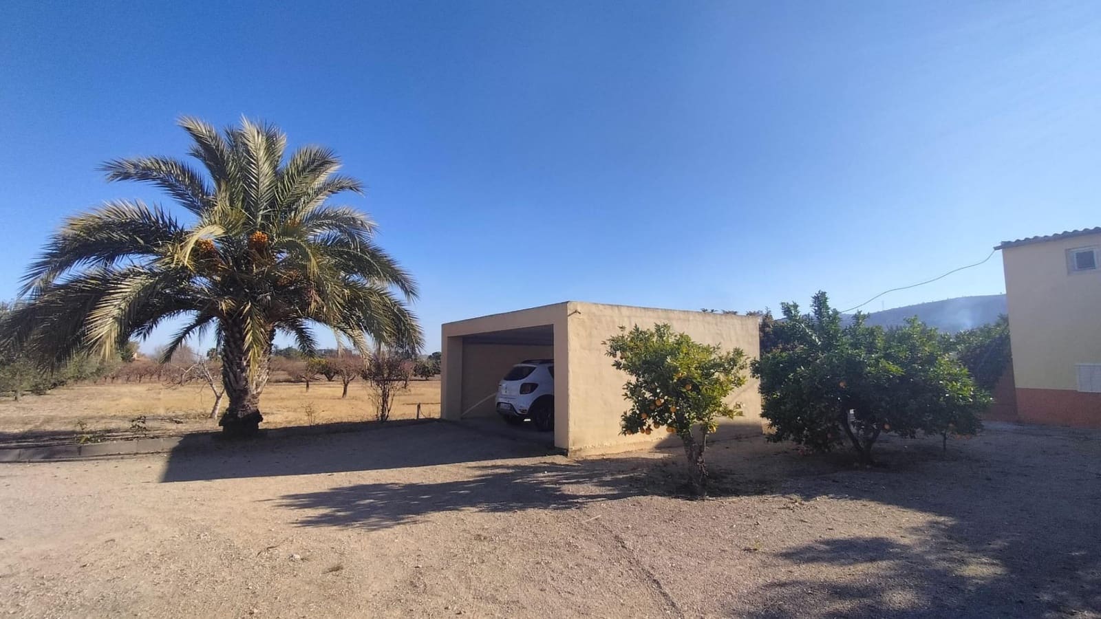 5 soveværelse Villa til salg i Ontinyent med garage - € 150.000 (Ref: 7993773)