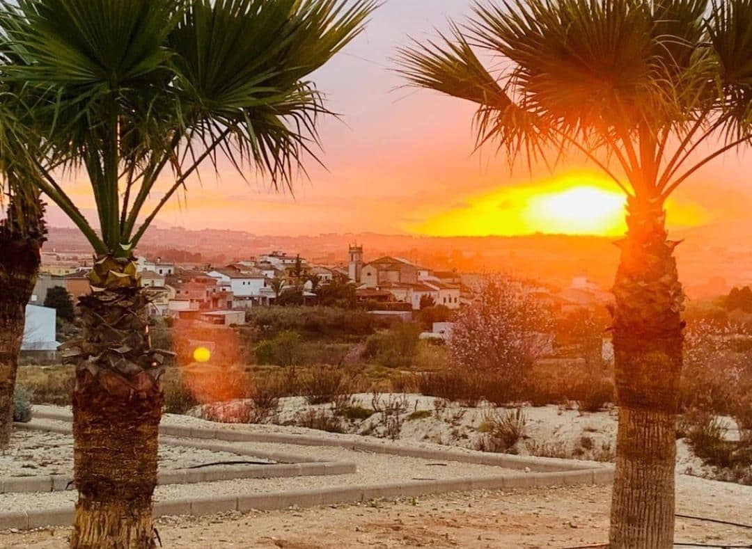 4 soveværelse Villa til salg i Bufali med swimmingpool garage - € 300.000 (Ref: 8126249)