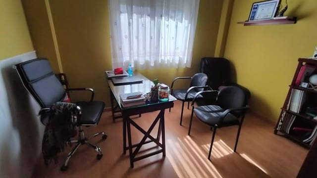 4 chambre Villa/Maison à vendre à Bufalí avec piscine garage - 300 000 € (Ref: 8126249)