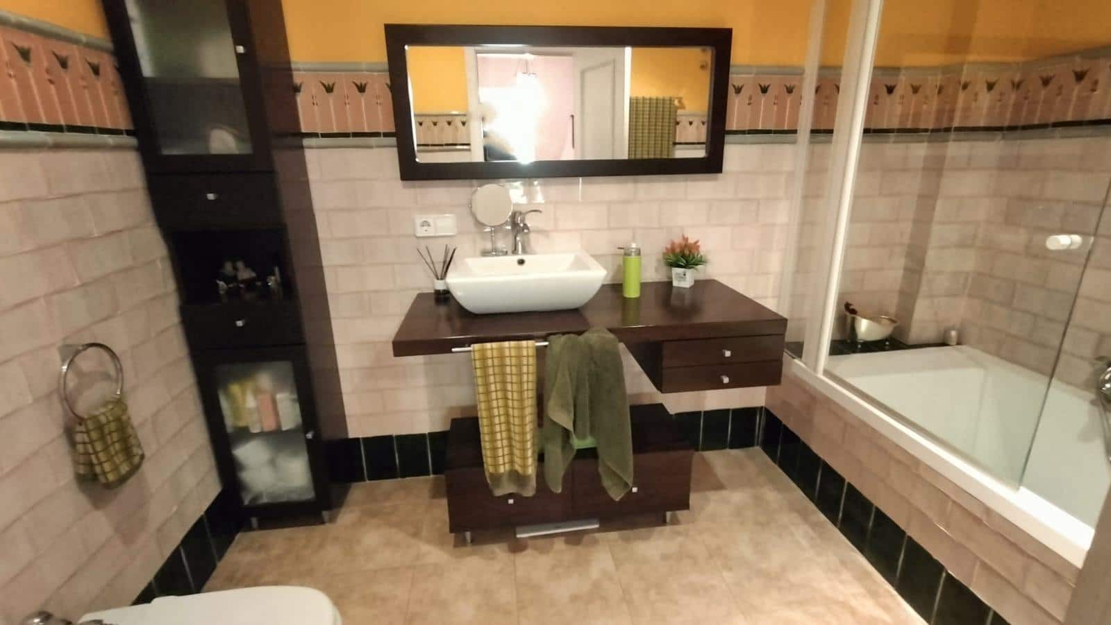 4 soveværelse Villa til salg i Bufali med swimmingpool garage - € 300.000 (Ref: 8126249)