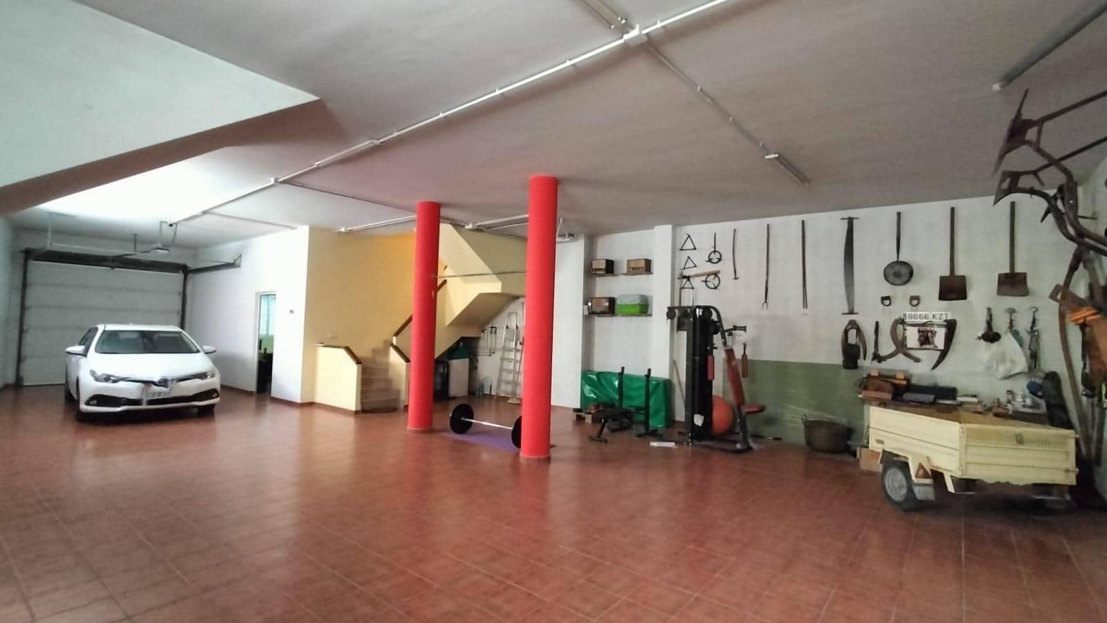 4 soveværelse Villa til salg i Bufali med swimmingpool garage - € 300.000 (Ref: 8126249)