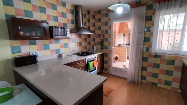 4 chambre Villa/Maison à vendre à Bufalí avec piscine garage - 300 000 € (Ref: 8126249)