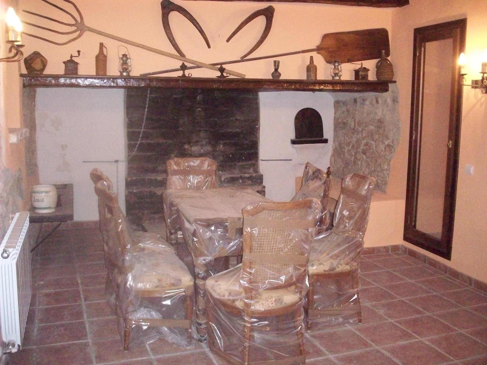 9 soveværelse Hotel til salg i Bocairent med garage - € 1.900.000 (Ref: 8238952)