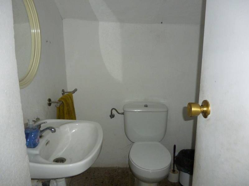 Virksomhed til salg i Bocairent - € 79.000 (Ref: 8403303)