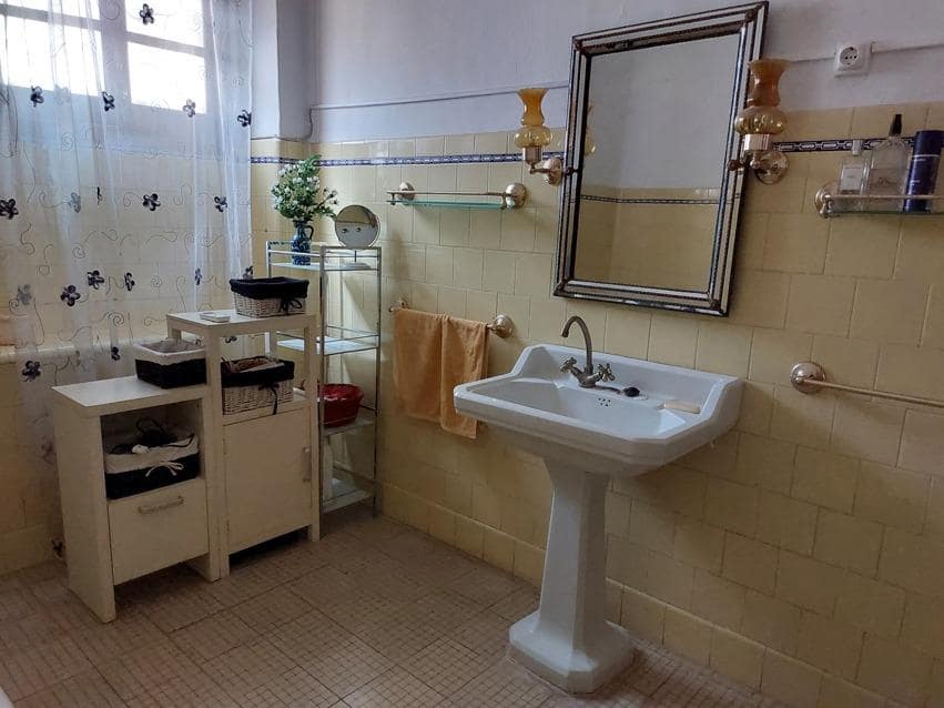 6 soveværelse Villa til salg i Ontinyent med swimmingpool garage - € 385.000 (Ref: 8822251)