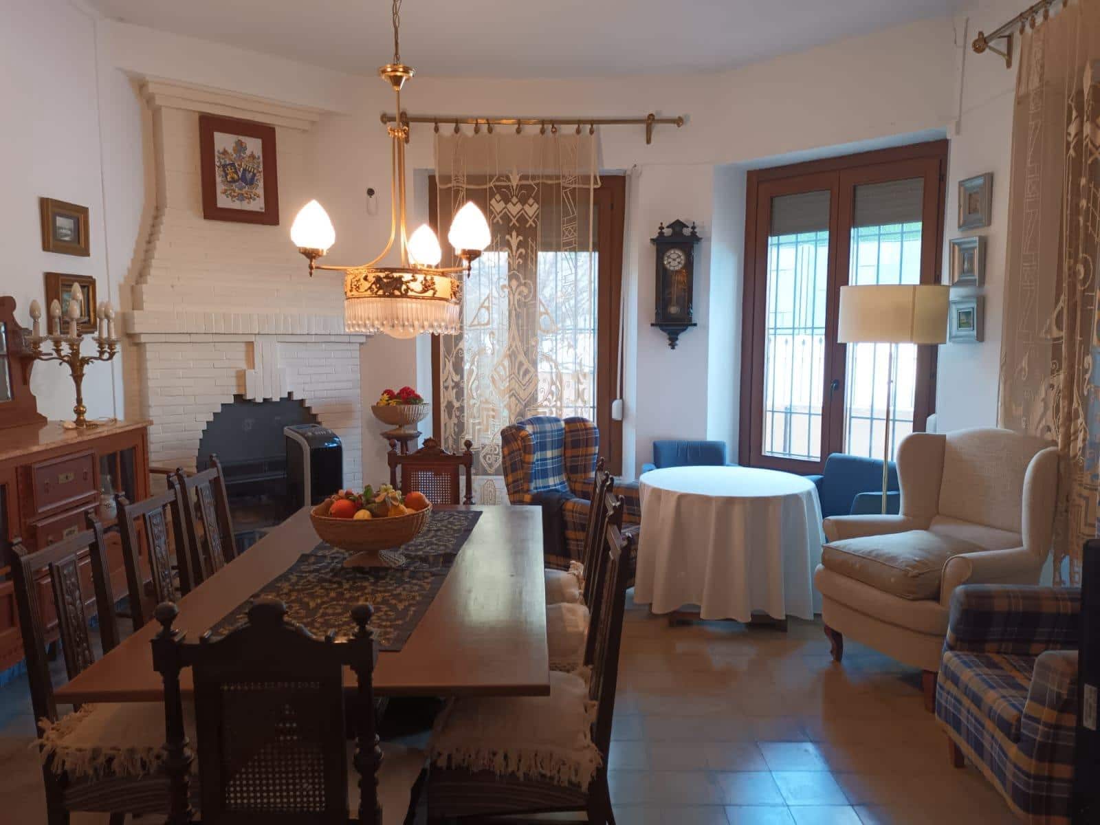 6 soveværelse Villa til salg i Ontinyent med swimmingpool garage - € 385.000 (Ref: 8822251)