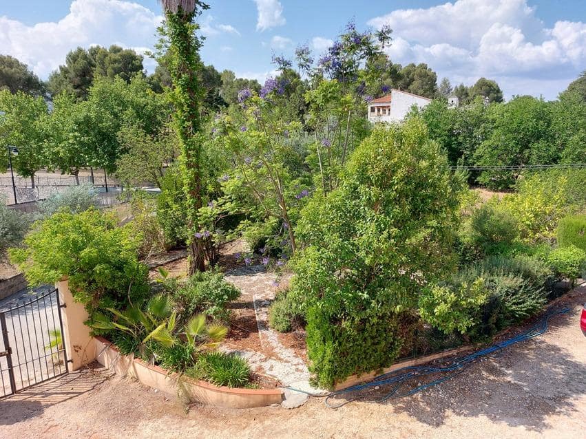 6 soveværelse Villa til salg i Ontinyent med swimmingpool garage - € 385.000 (Ref: 8822251)