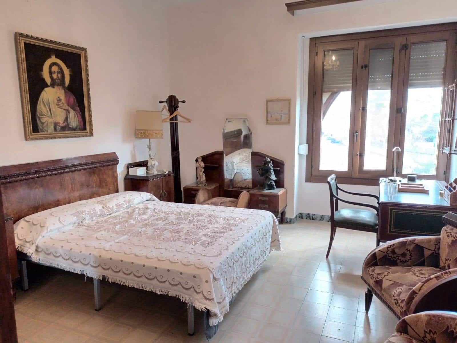 6 soveværelse Villa til salg i Ontinyent med swimmingpool garage - € 385.000 (Ref: 8822251)