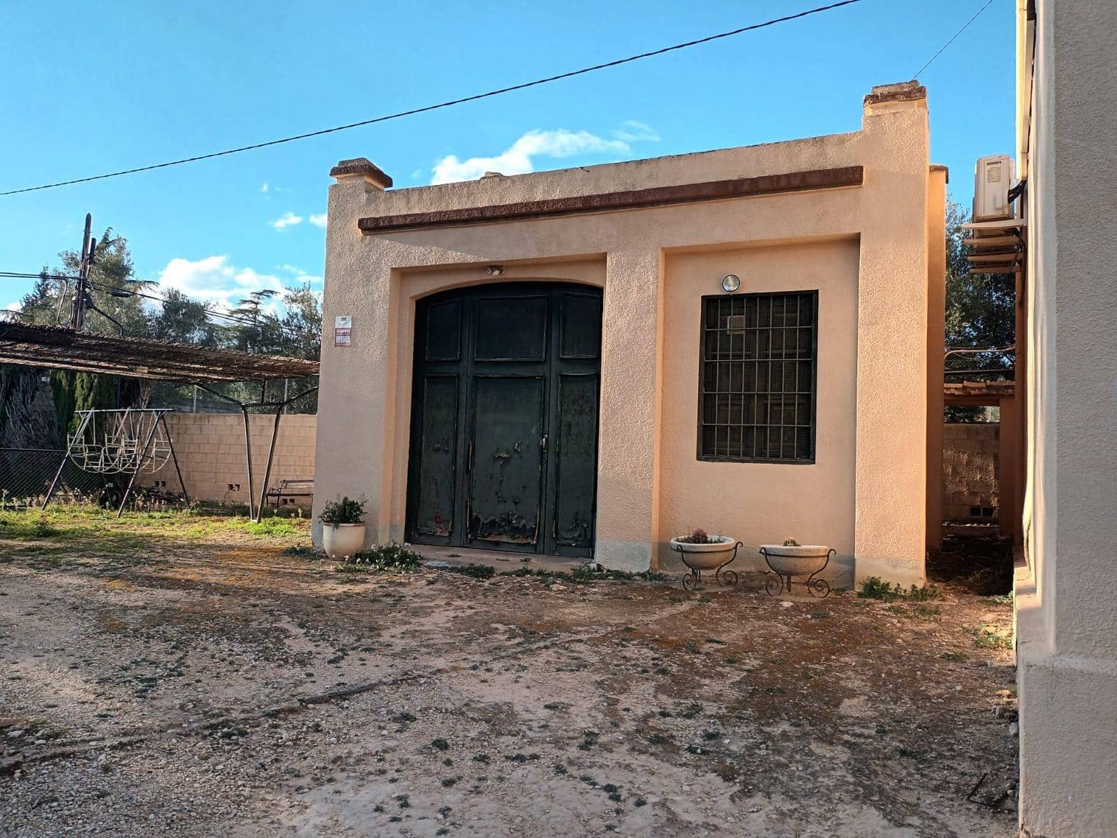 6 soveværelse Villa til salg i Ontinyent med swimmingpool garage - € 385.000 (Ref: 8822251)