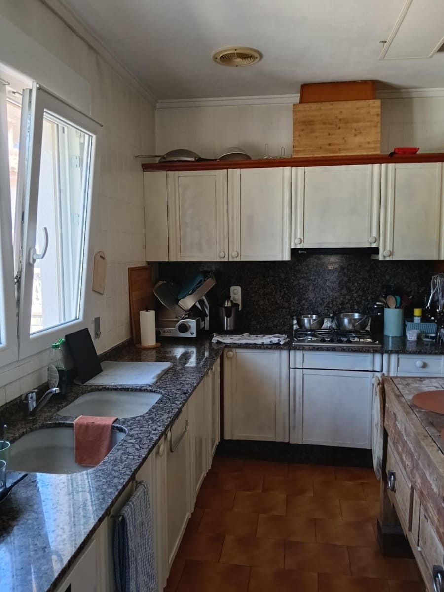 5 sypialnia Willa na sprzedaż w Ontinyent z basenem garażem - 530 000 € (Ref: 9007591)