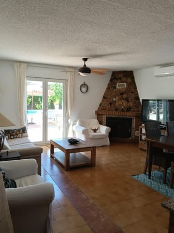 5 soveværelse Villa til salg i Ontinyent med swimmingpool garage - € 530.000 (Ref: 9007591)