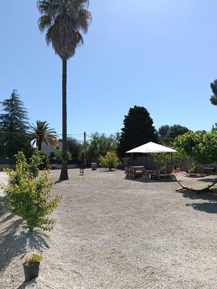 5 sypialnia Willa na sprzedaż w Ontinyent z basenem garażem - 530 000 € (Ref: 9007591)