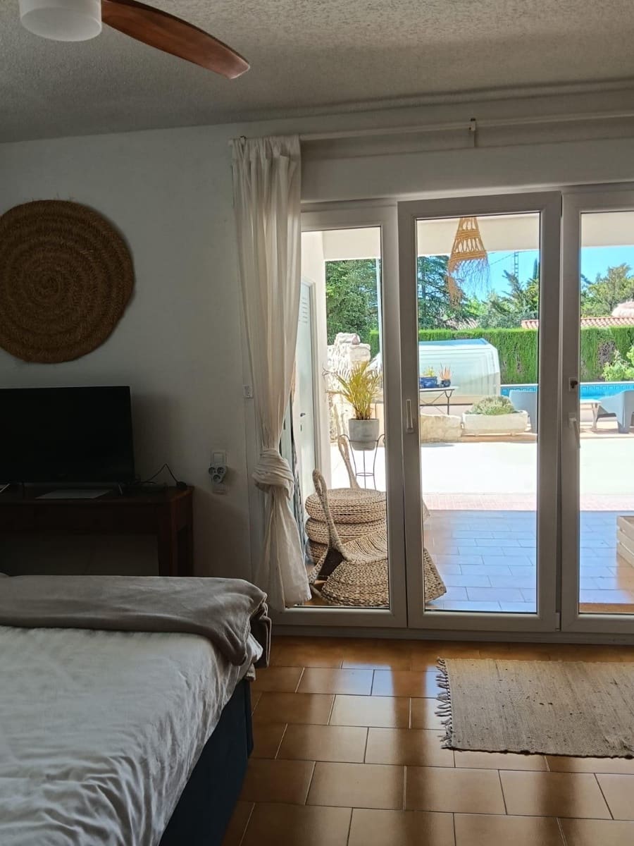 5 sypialnia Willa na sprzedaż w Ontinyent z basenem garażem - 530 000 € (Ref: 9007591)