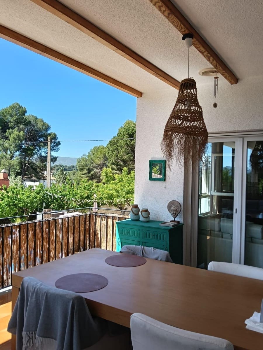 5 sypialnia Willa na sprzedaż w Ontinyent z basenem garażem - 530 000 € (Ref: 9007591)