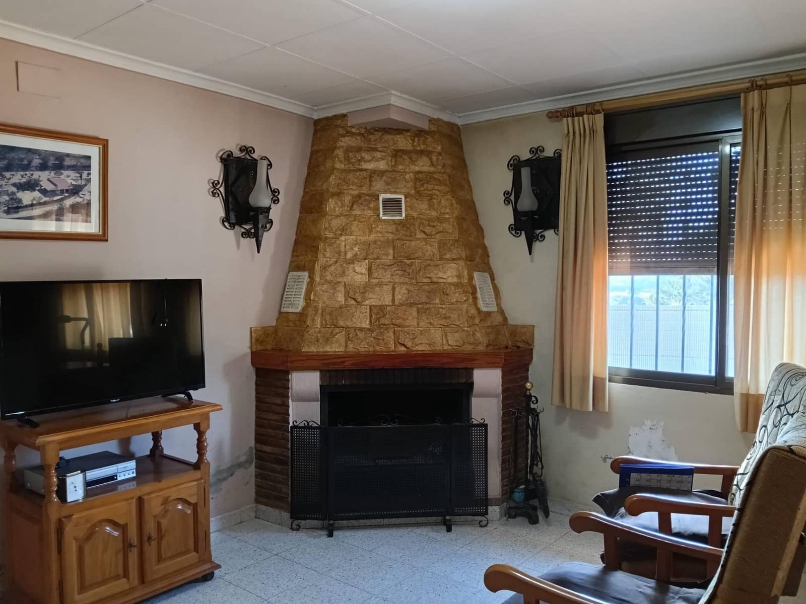 3 soveværelse Villa til salg i Ontinyent - € 150.000 (Ref: 9014609)