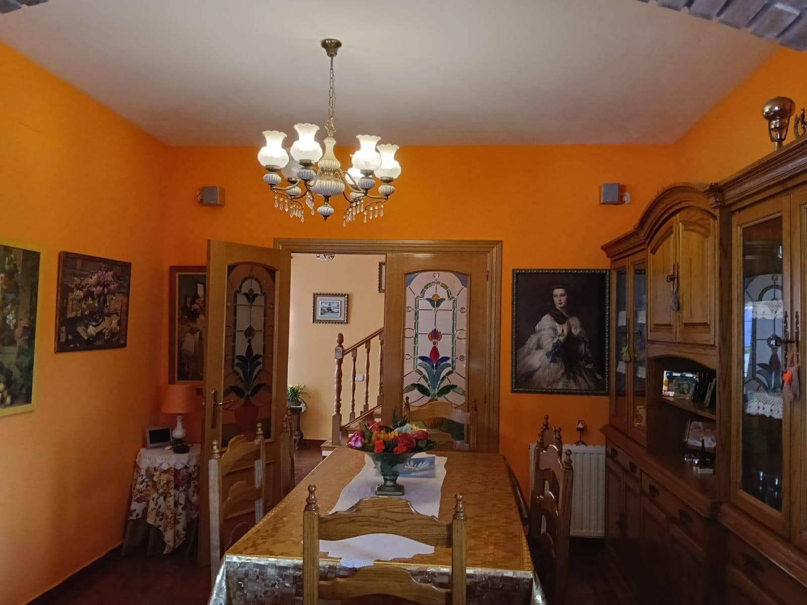 5 soveværelse Villa til salg i Ontinyent med swimmingpool - € 385.000 (Ref: 9029458)