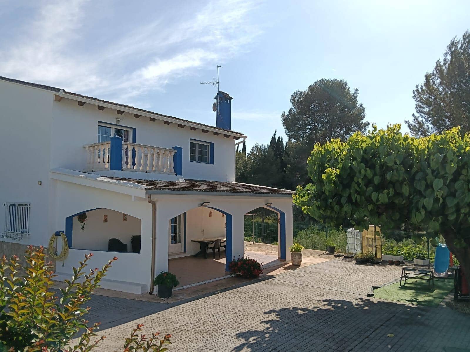 5 soveværelse Villa til salg i Ontinyent med swimmingpool - € 385.000 (Ref: 9029458)