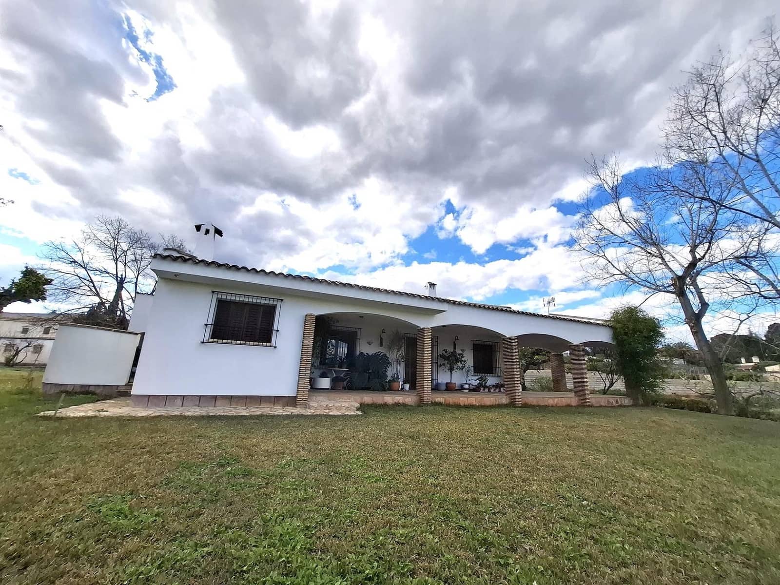 5 soveværelse Villa til salg i Ontinyent - € 400.000 (Ref: 9057457)