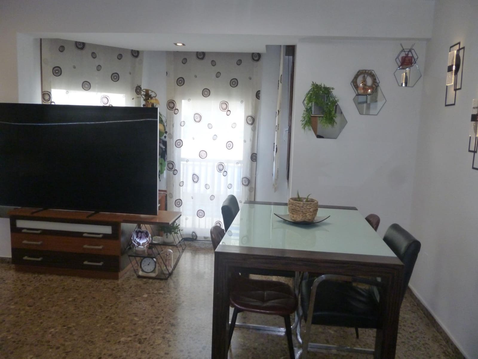 3 soveværelse Lejlighed til salg i Ontinyent med garage - € 190.000 (Ref: 9400865)