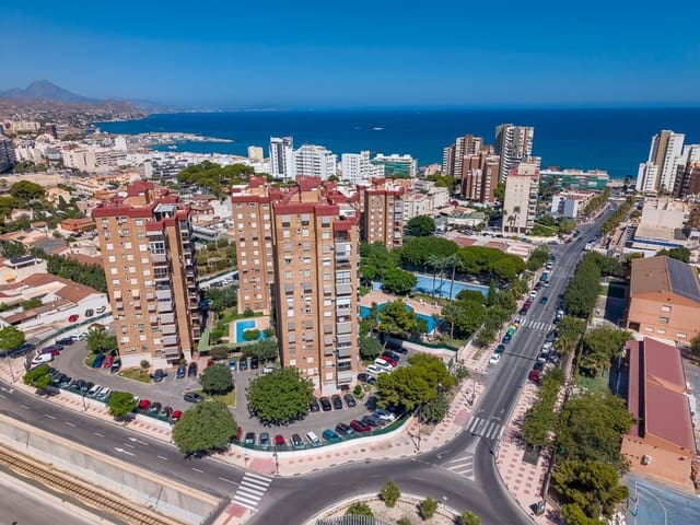 3 quarto Apartamento para venda em El Campello com piscina - 379 000 € (Ref: 10010140)