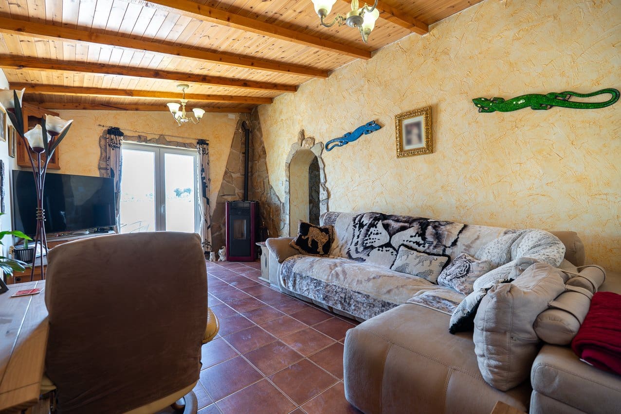 4 quarto Quinta/Casa Rural para venda em Las Virtudes com piscina - 199 995 € (Ref: 10024704)