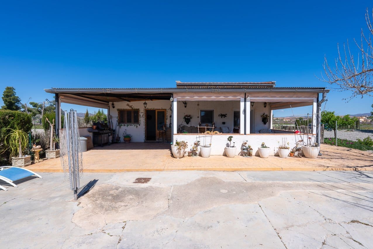 4 slaapkamer Finca/Landhuis te koop in Las Virtudes met zwembad - € 199.995 (Ref: 10024704)