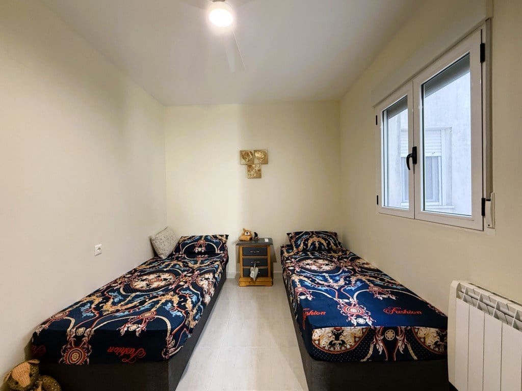 3 sovrum Lägenhet till salu i Pinoso med pool garage - 155 000 € (Ref: 10077271)