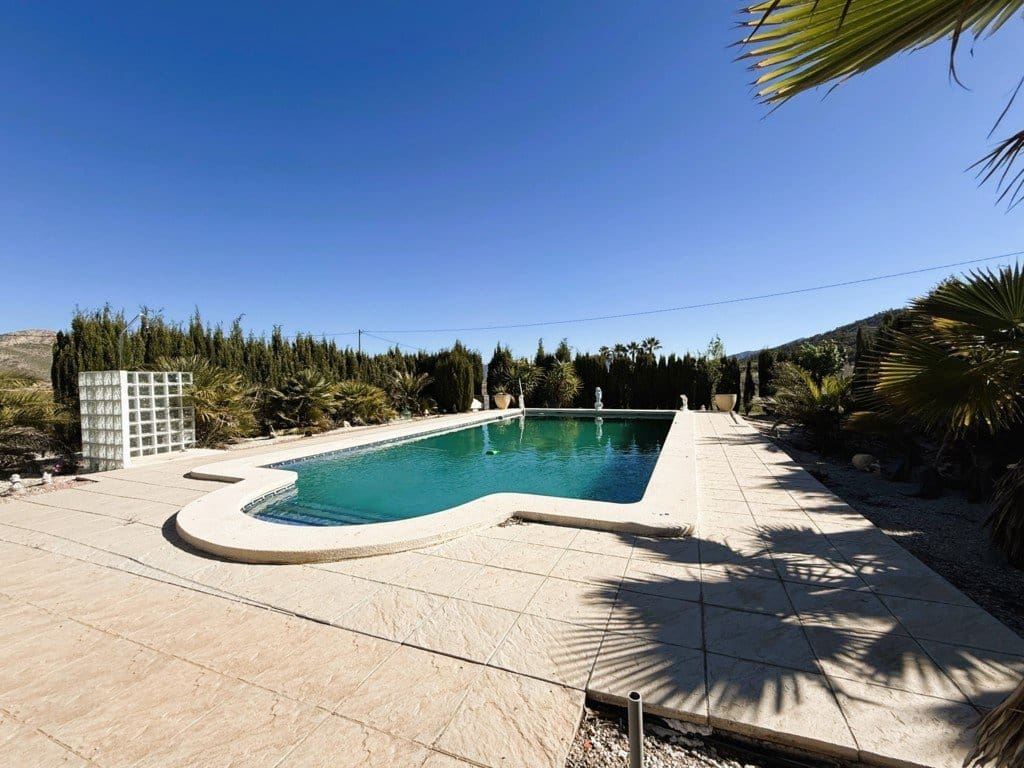 4 quarto Moradia para venda em Canada de la Lena com piscina - 350 000 € (Ref: 10077272)