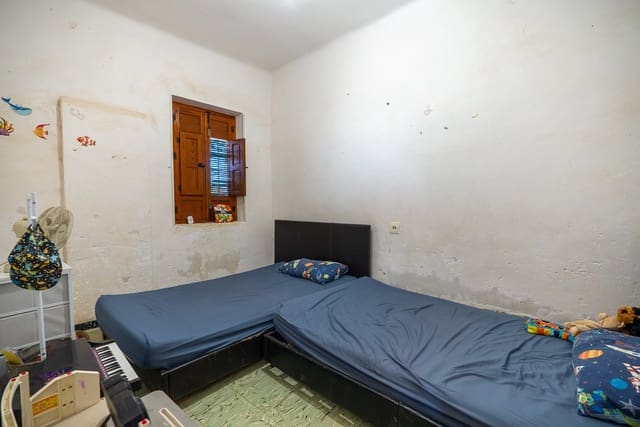 Casa de 3 habitaciones en Macisvenda, Abanilla en venta con piscina - 85.000 € (Ref: 10085074)
