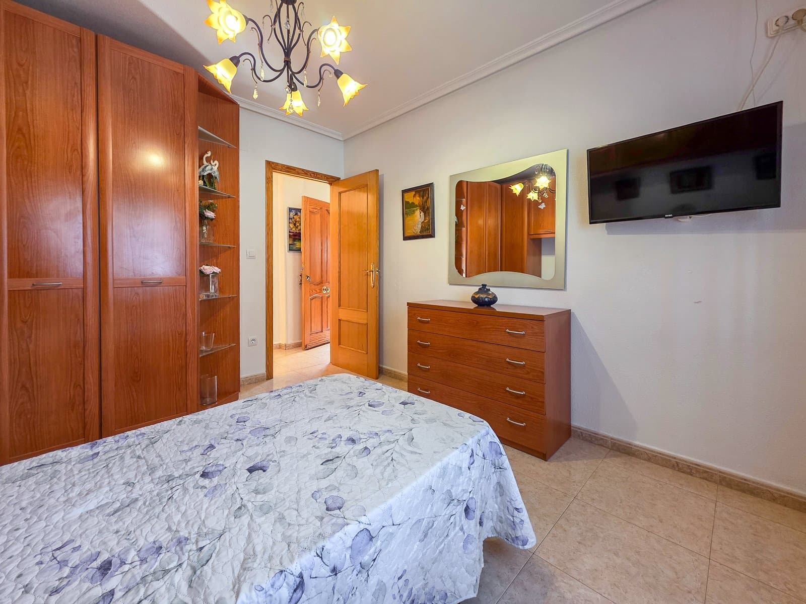 3 slaapkamer Huis te koop in Pinoso met zwembad garage - € 190.000 (Ref: 10106556)