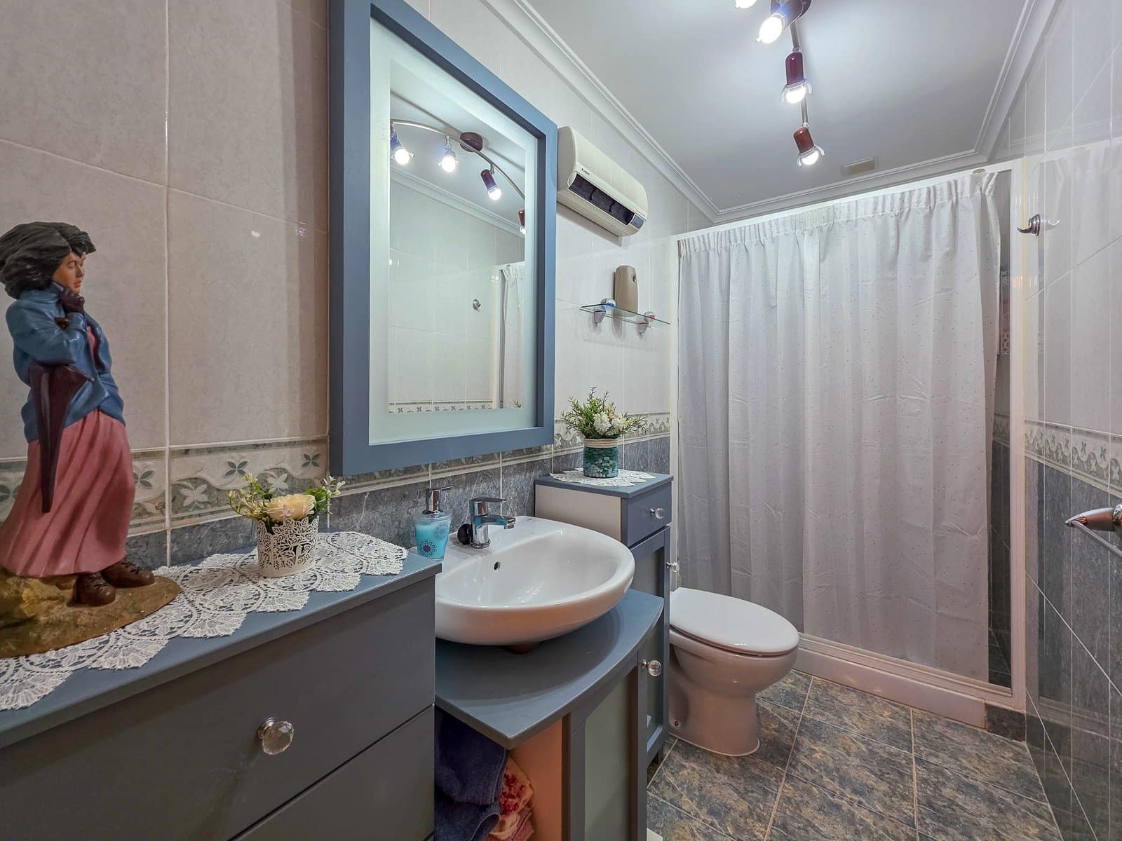 3 slaapkamer Huis te koop in Pinoso met zwembad garage - € 190.000 (Ref: 10106556)