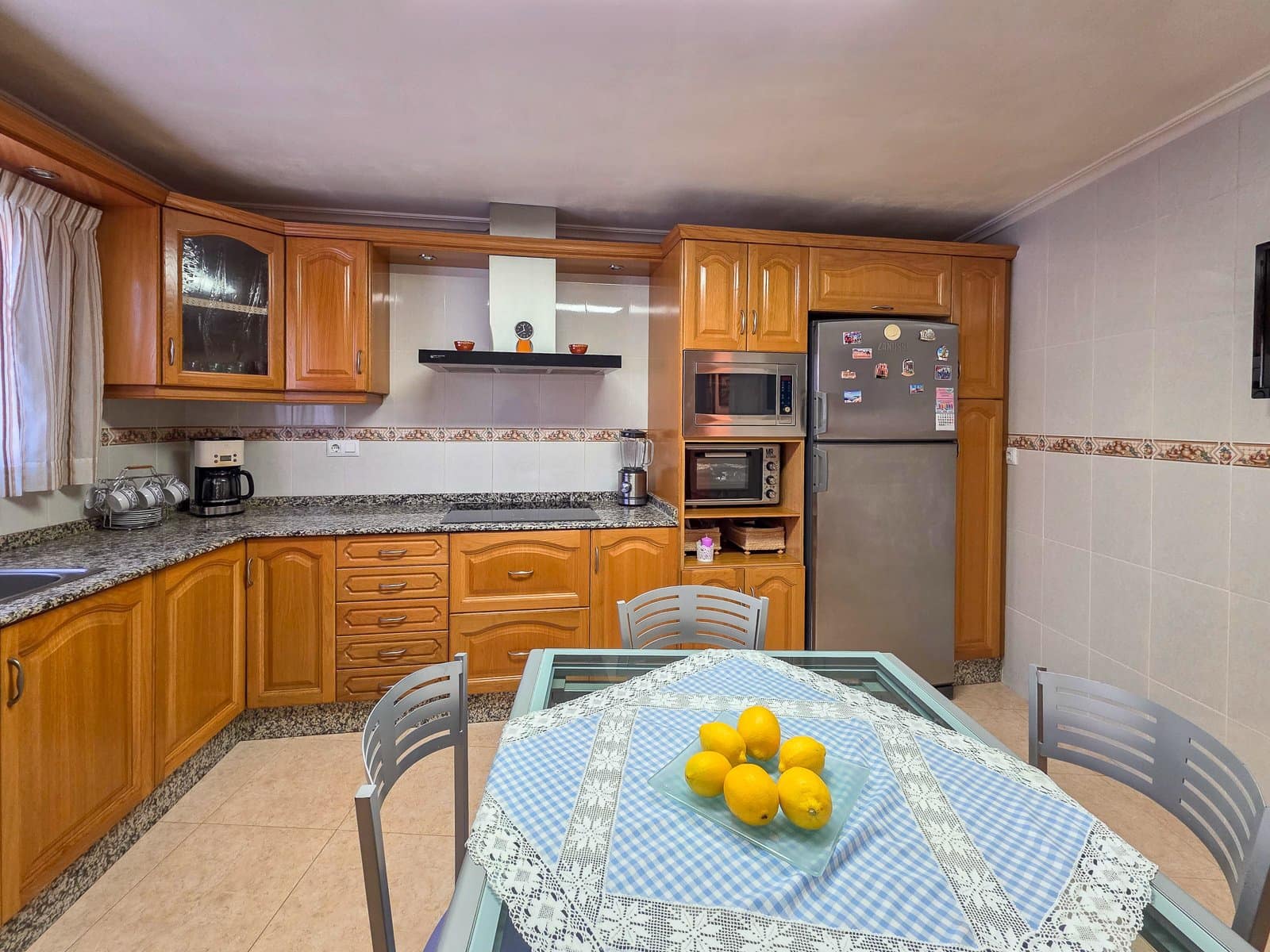 3 slaapkamer Huis te koop in Pinoso met zwembad garage - € 190.000 (Ref: 10106556)