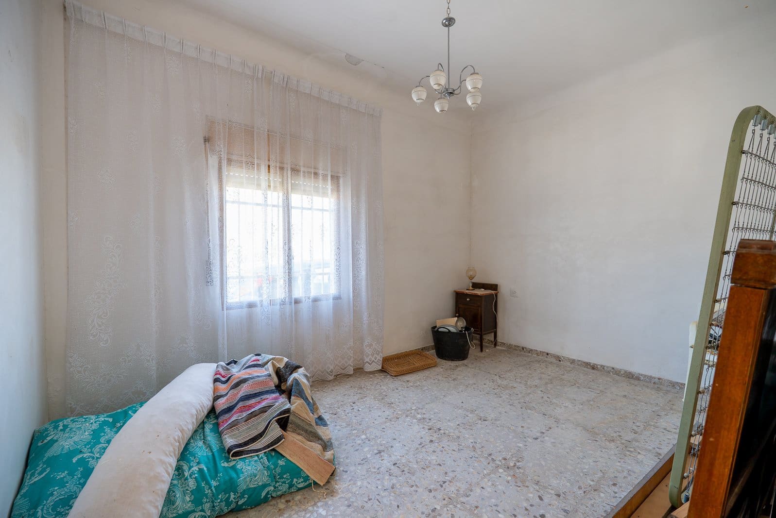 Casa de 5 habitaciones en Jumilla en venta con piscina garaje - 99.950 € (Ref: 10114448)