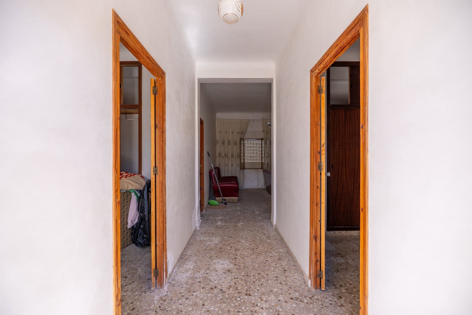 Casa de 5 habitaciones en Jumilla en venta con piscina garaje - 99.950 € (Ref: 10114448)
