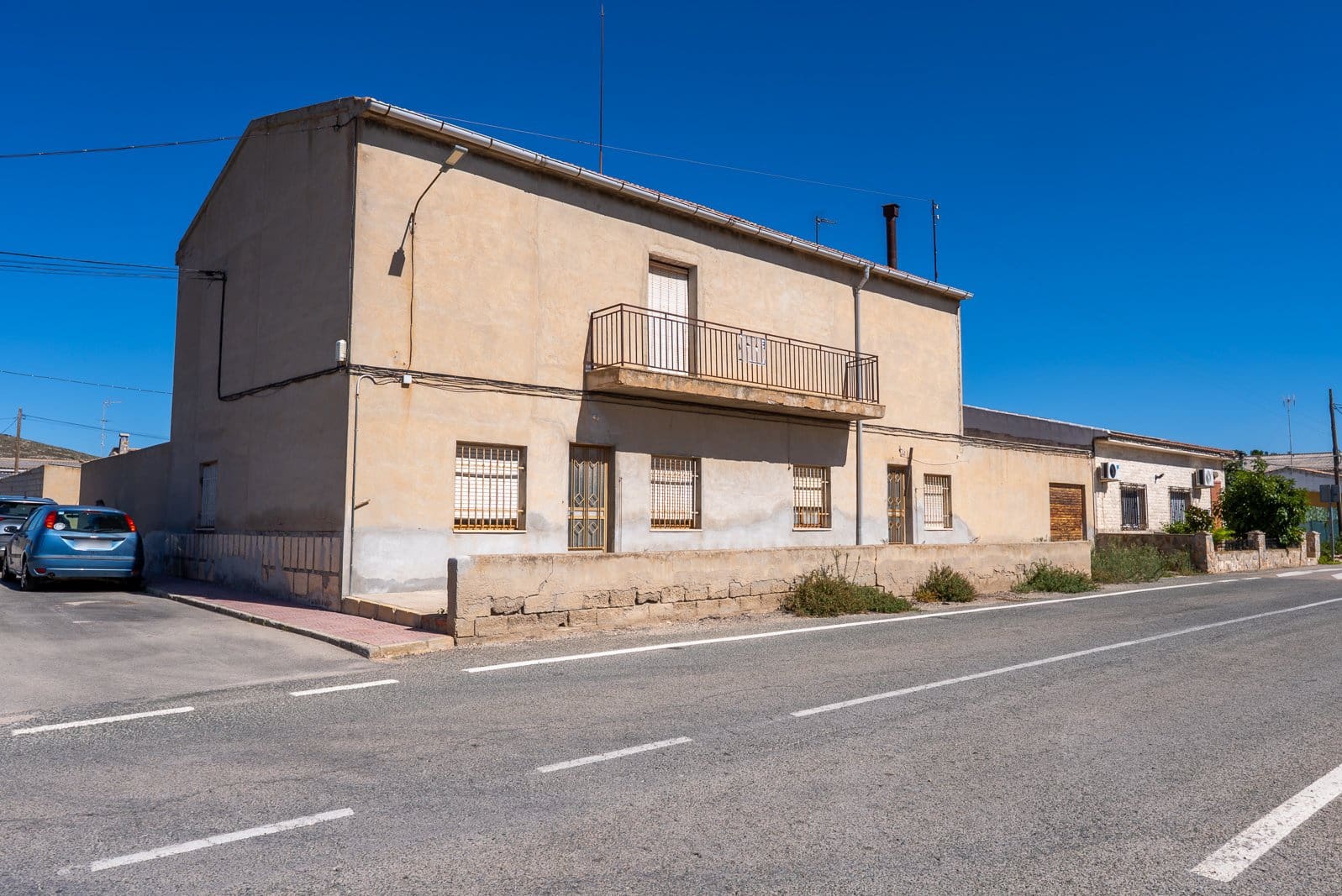 Casa de 5 habitaciones en Jumilla en venta con piscina garaje - 99.950 € (Ref: 10114448)