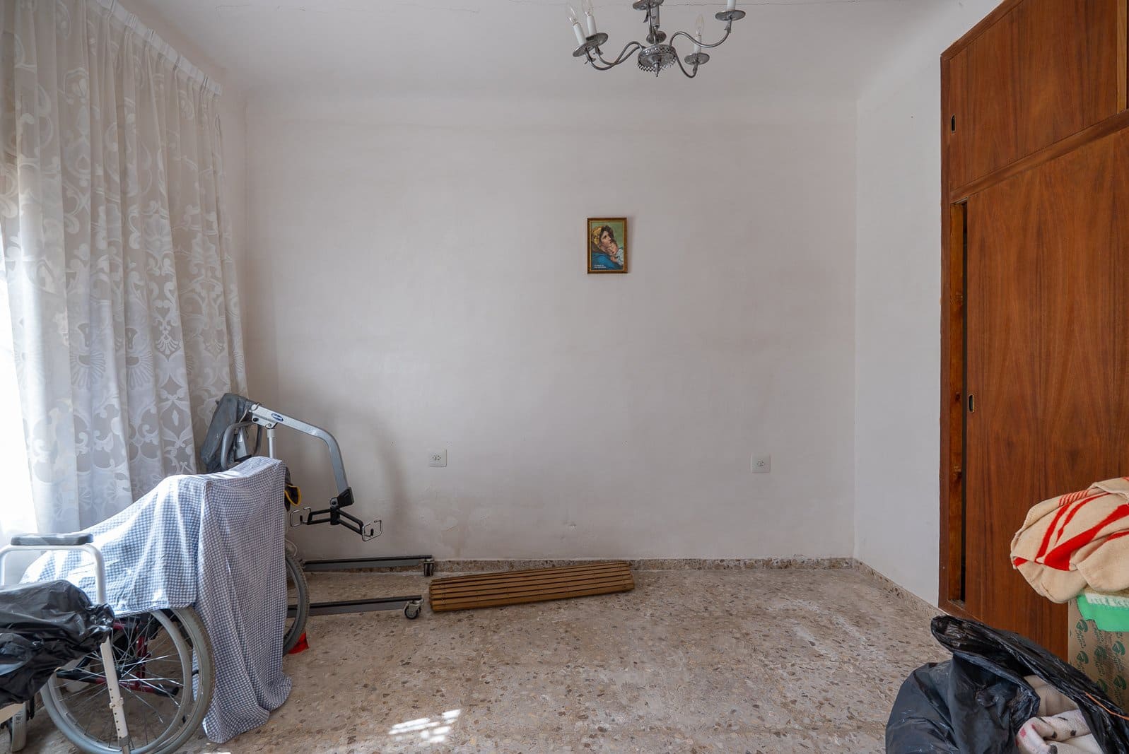 Casa de 5 habitaciones en Jumilla en venta con piscina garaje - 99.950 € (Ref: 10114448)