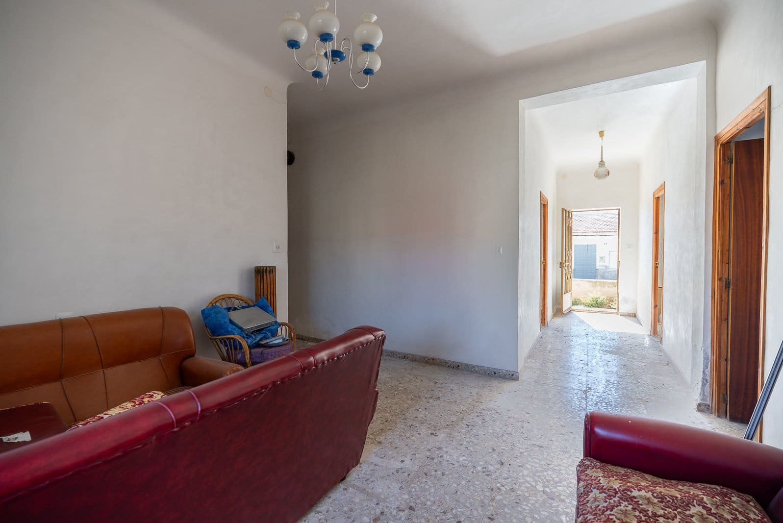 Casa de 5 habitaciones en Jumilla en venta con piscina garaje - 99.950 € (Ref: 10114448)