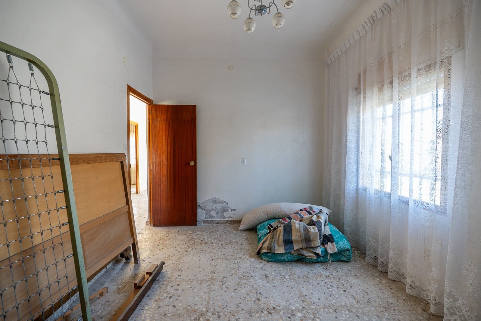 Casa de 5 habitaciones en Jumilla en venta con piscina garaje - 99.950 € (Ref: 10114448)