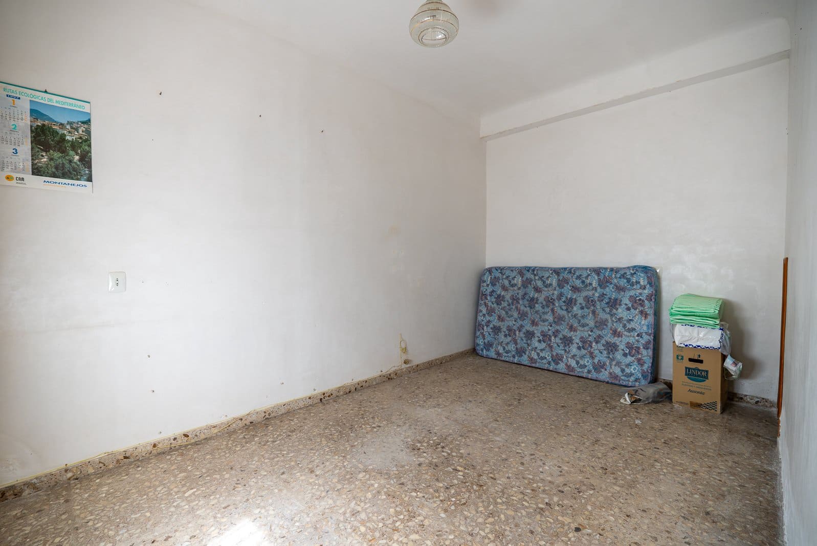 Casa de 5 habitaciones en Jumilla en venta con piscina garaje - 99.950 € (Ref: 10114448)