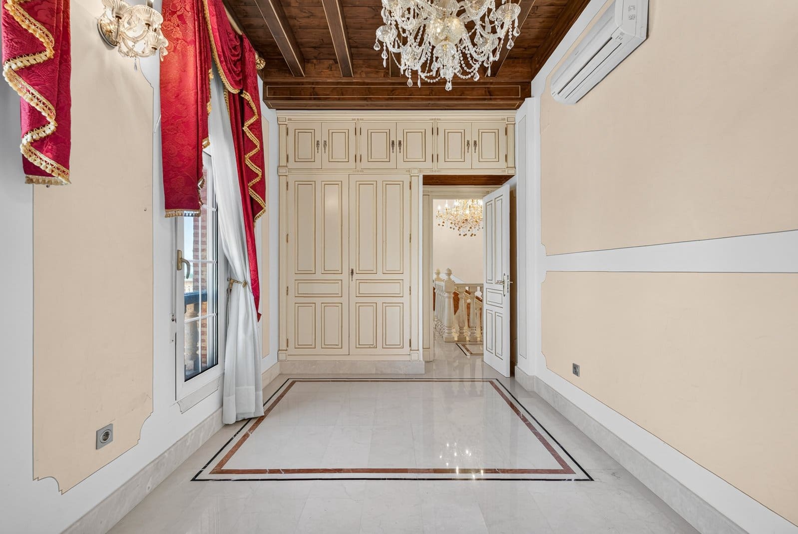 5 chambre Villa/Maison à vendre à Elche / Elx avec piscine garage - 950 000 € (Ref: 10120935)