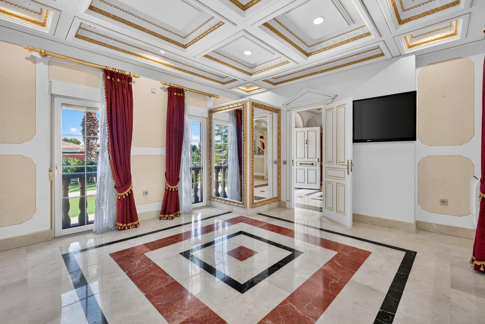 5 chambre Villa/Maison à vendre à Elche / Elx avec piscine garage - 950 000 € (Ref: 10120935)