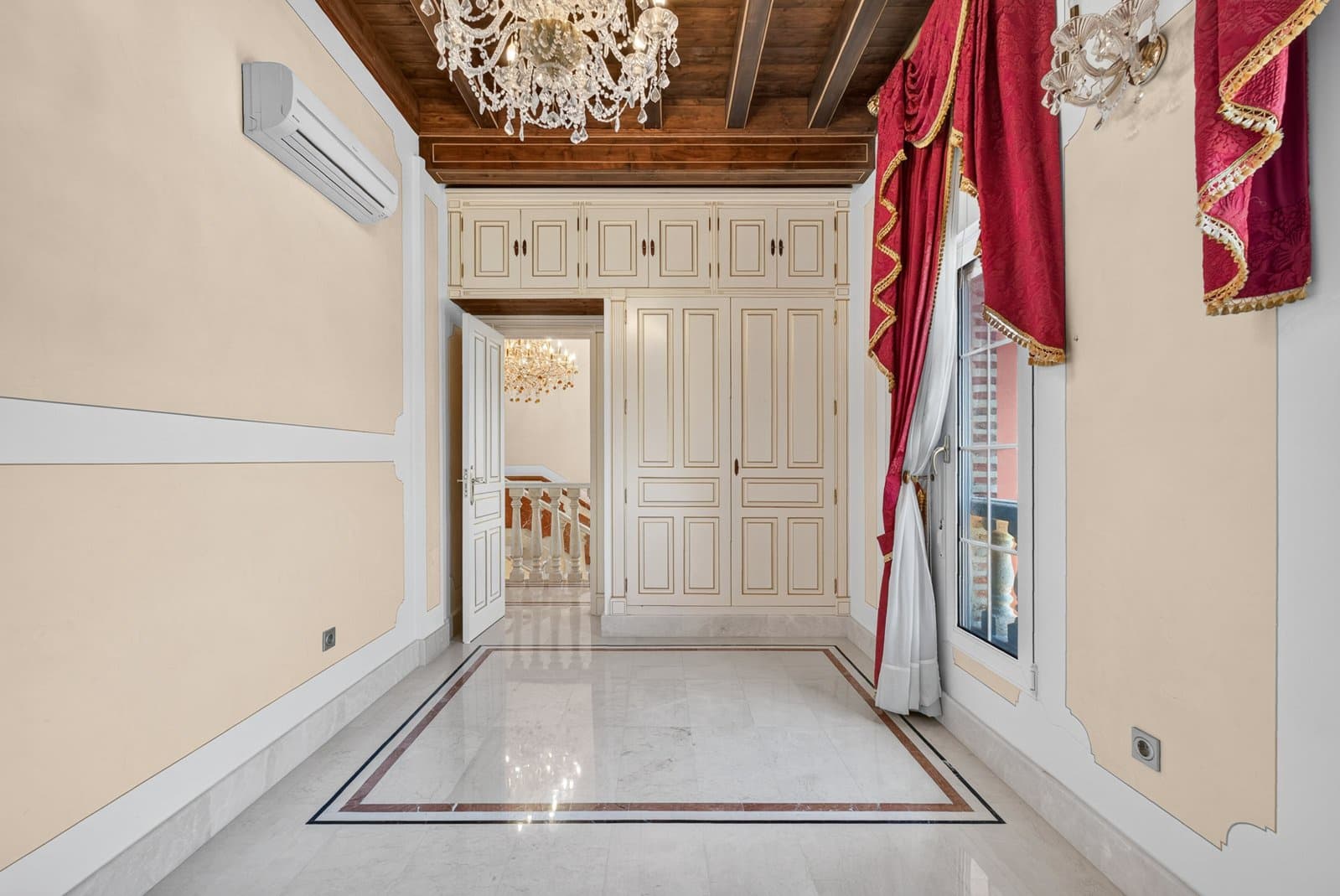 5 chambre Villa/Maison à vendre à Elche / Elx avec piscine garage - 950 000 € (Ref: 10120935)