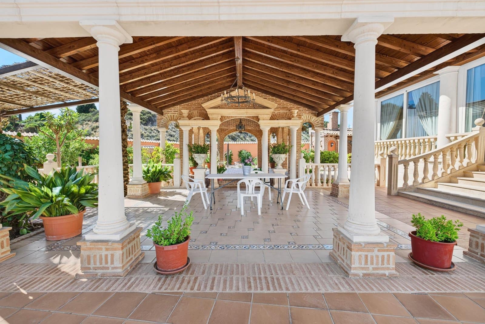 5 chambre Villa/Maison à vendre à Elche / Elx avec piscine garage - 950 000 € (Ref: 10120935)
