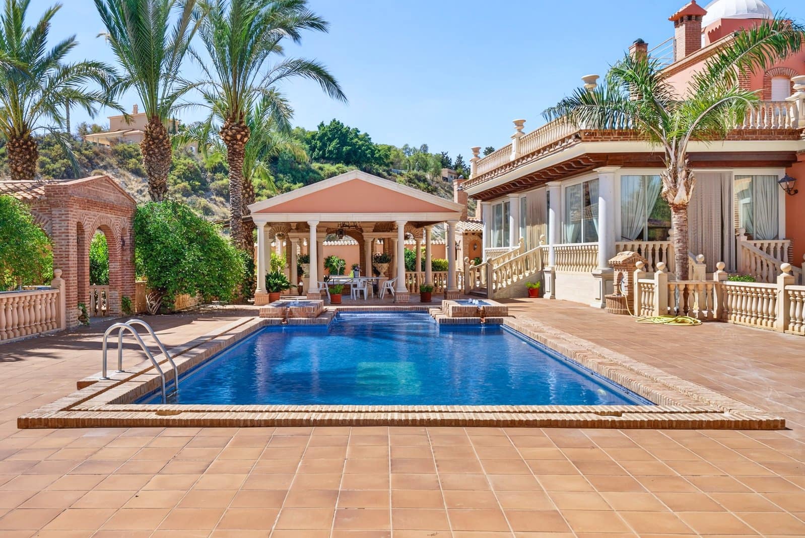 5 chambre Villa/Maison à vendre à Elche / Elx avec piscine garage - 950 000 € (Ref: 10120935)
