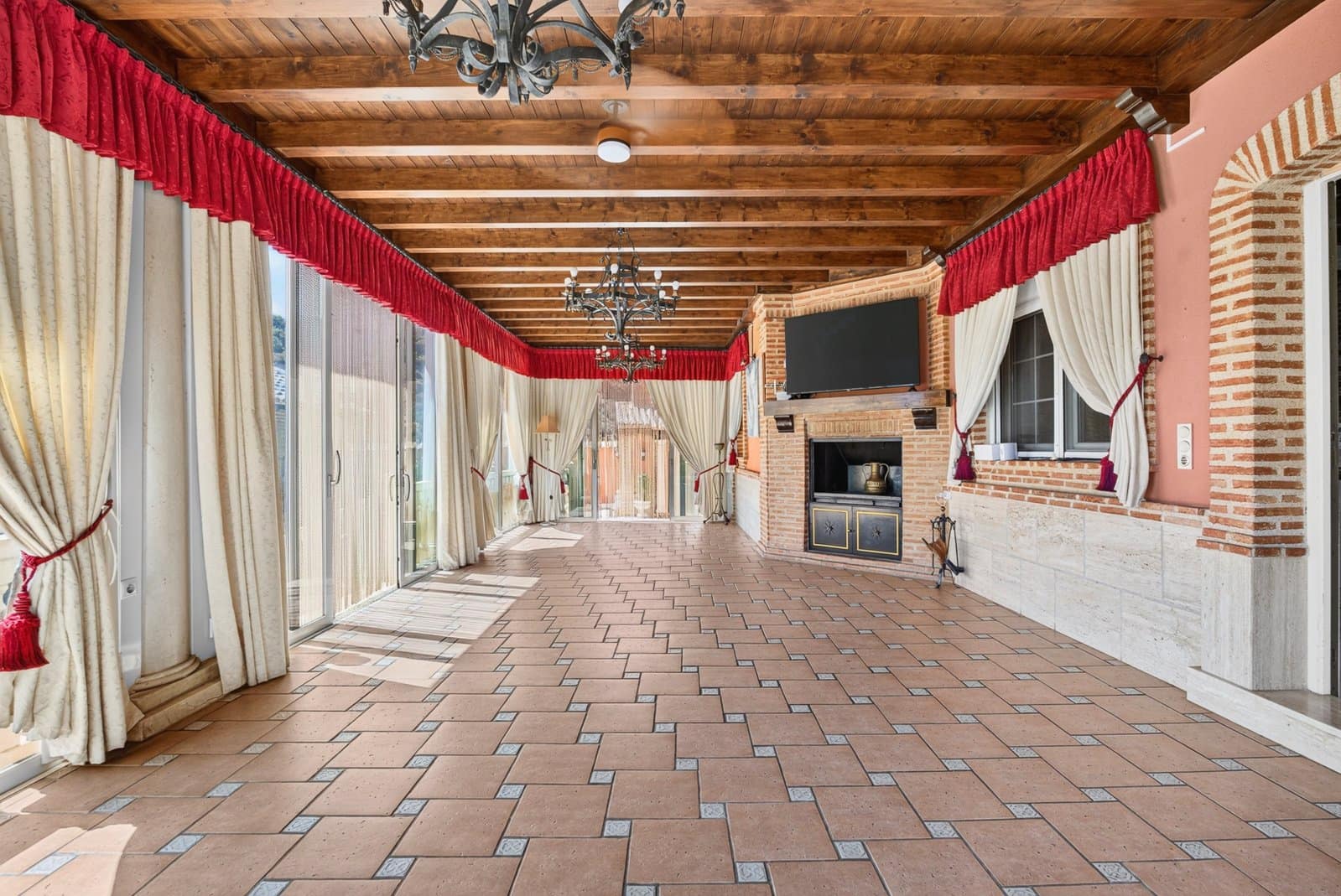 5 chambre Villa/Maison à vendre à Elche / Elx avec piscine garage - 950 000 € (Ref: 10120935)