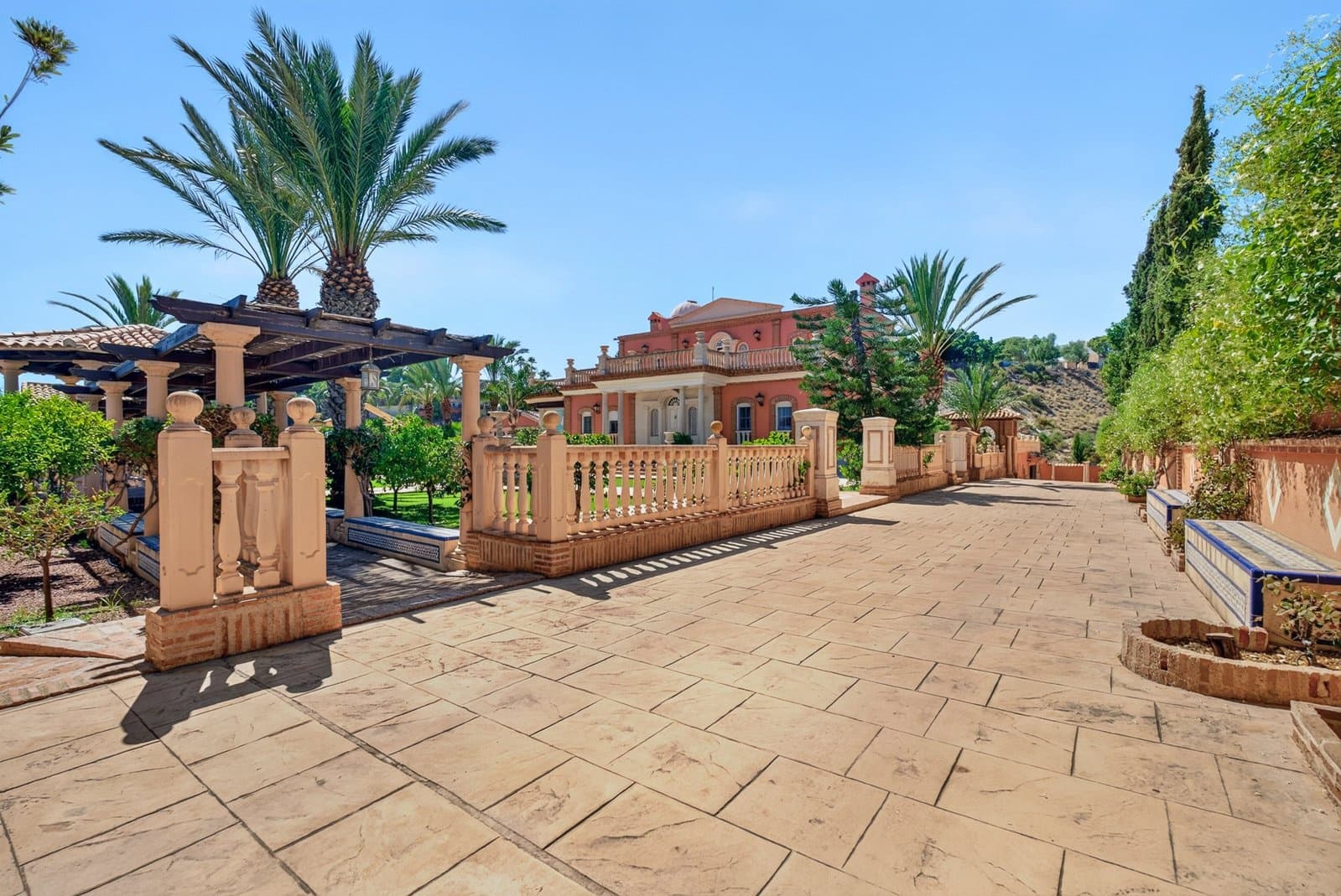5 chambre Villa/Maison à vendre à Elche / Elx avec piscine garage - 950 000 € (Ref: 10120935)