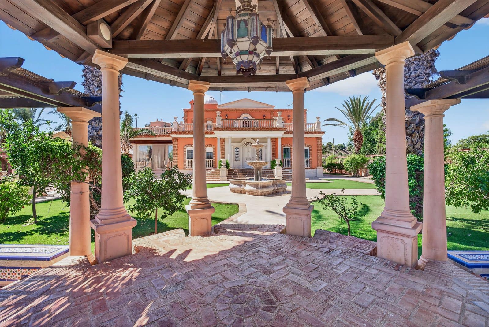 5 chambre Villa/Maison à vendre à Elche / Elx avec piscine garage - 950 000 € (Ref: 10120935)