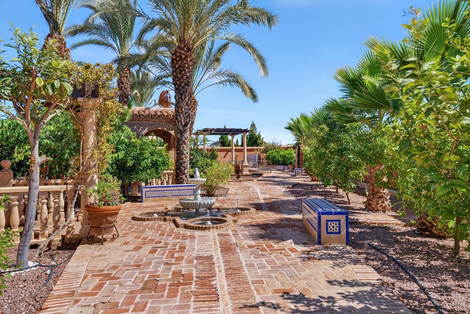 5 chambre Villa/Maison à vendre à Elche / Elx avec piscine garage - 950 000 € (Ref: 10120935)
