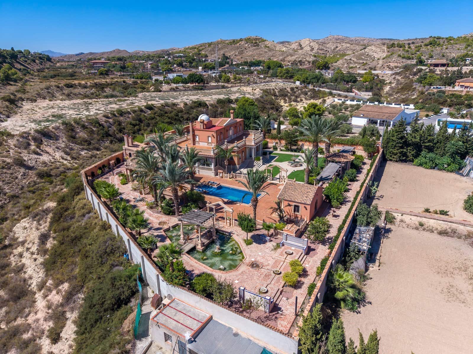 5 chambre Villa/Maison à vendre à Elche / Elx avec piscine garage - 950 000 € (Ref: 10120935)