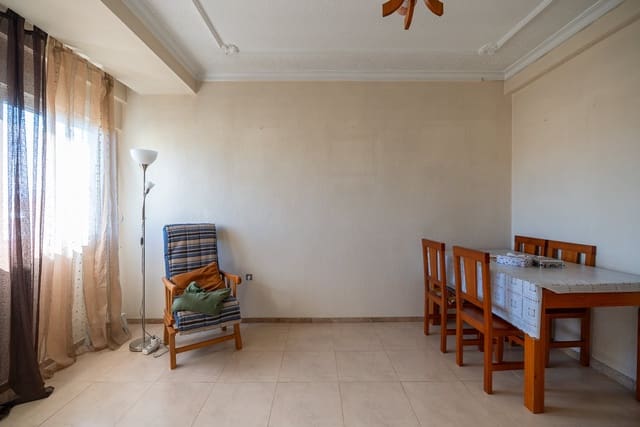 4 camera da letto Casa in vendita in Pinoso con piscina garage - 199.950 € (Rif: 10130178)